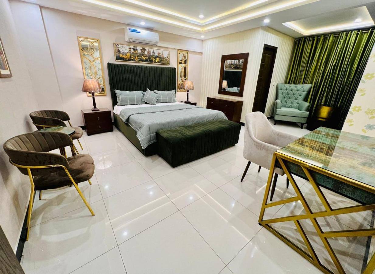 Burj Al Bahria Town Luxury Suites ลาฮอร์ ภายนอก รูปภาพ